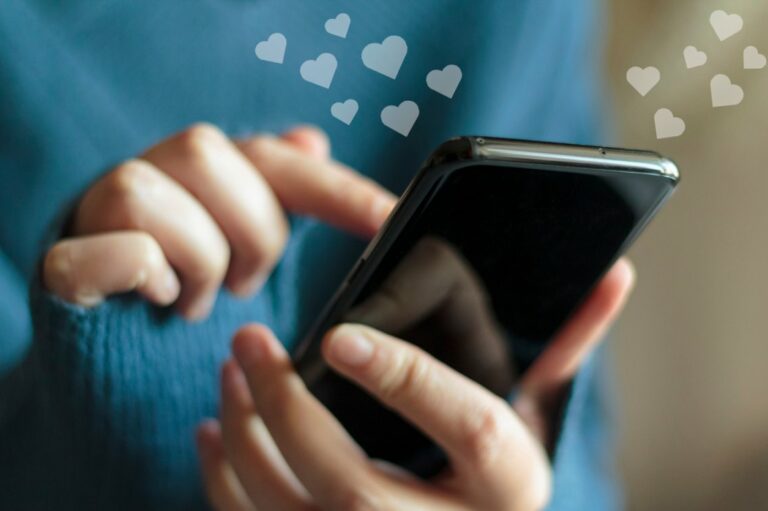 10 Smart Ways to Catch a Cheater and Find the Truth